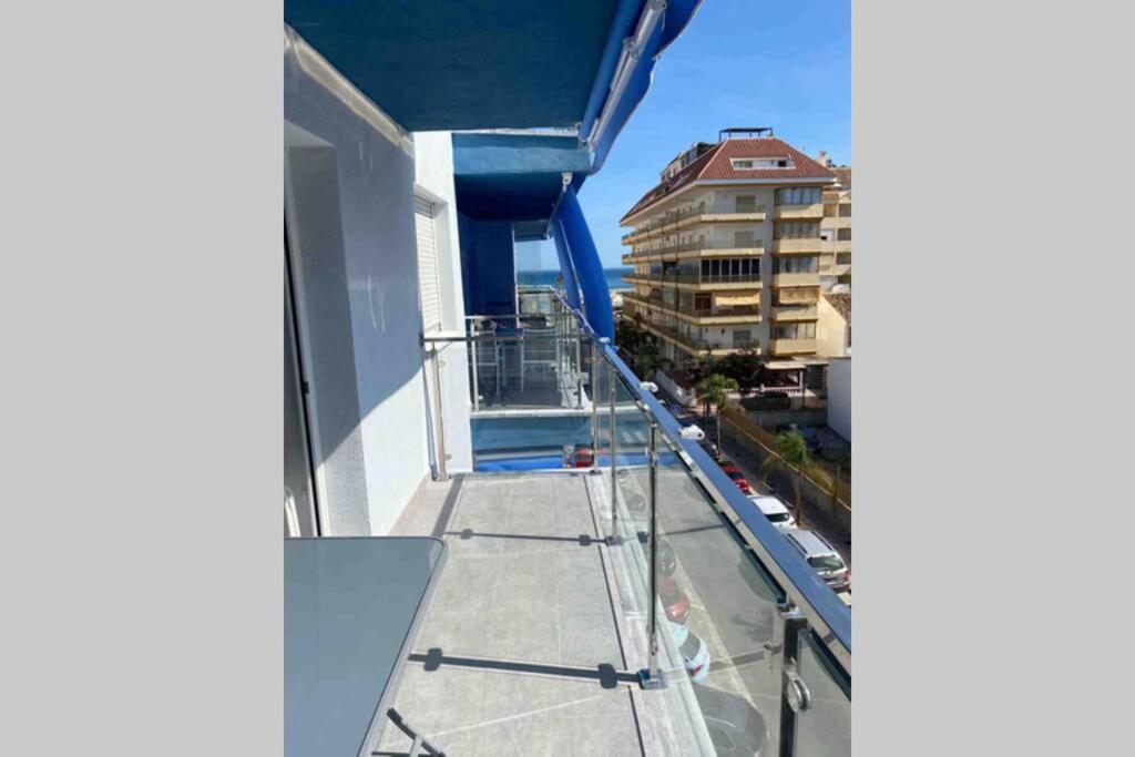 La Dorada, Sea Side Apartment Фуэнхирола Экстерьер фото