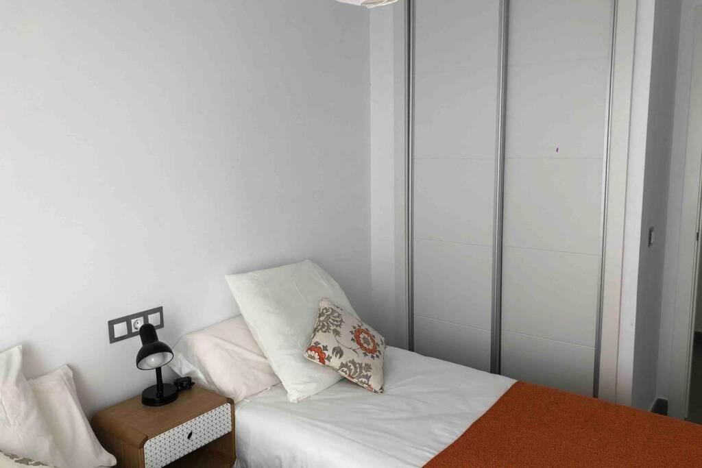 La Dorada, Sea Side Apartment Фуэнхирола Экстерьер фото